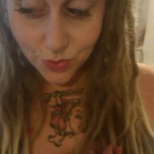 Meet your Posher, Sarah lea